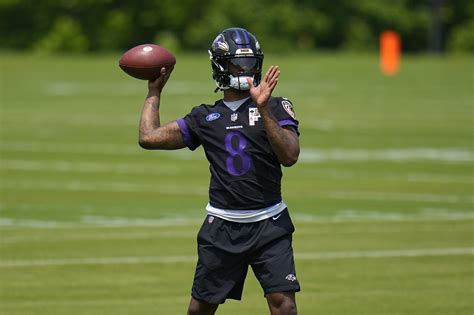 Lamar Jackson at voluntary practice for Ravens after skipping last year’s